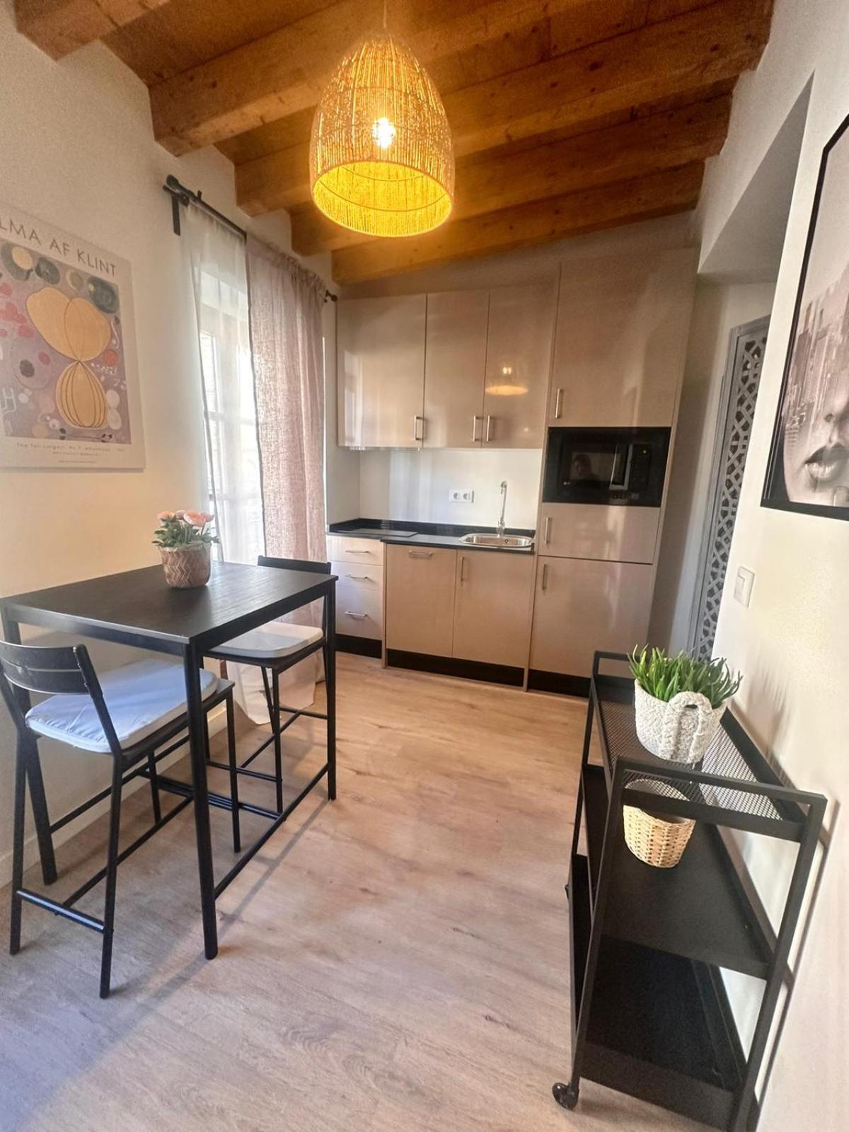 Panther Home Salvador 세비야 외부 사진